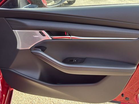 New 2026 MAZDA MAZDA3 2.5 Turbo Sedan w/Premium Plus image 31