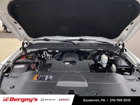 Used 2020 GMC Yukon XL Denali w/ Enhanced Security Package AWD/4WD image 33