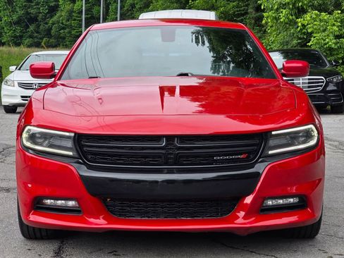 Used 2016 Dodge Charger R/T w/ Plus Group RWD image 9