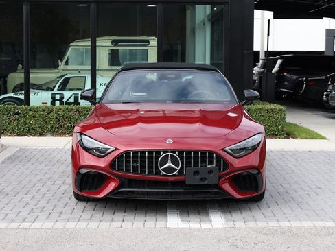 Used 2022 Mercedes-Benz SL 55 AMG 4MATIC w/ AMG Night Package image 4