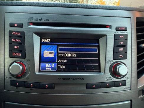 Used 2013 Subaru Outback 2.5i Limited image 12