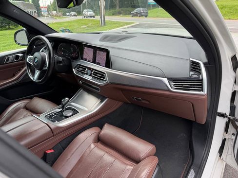Used 2020 BMW X5 xDrive40i w/ M Sport Package AWD/4WD image 21