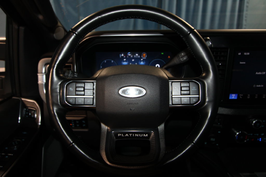 Used 2025 Ford F250 Platinum AWD/4WD image 13