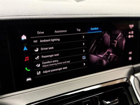 Used 2025 Porsche Panamera 4 w/ Premium Package image 35