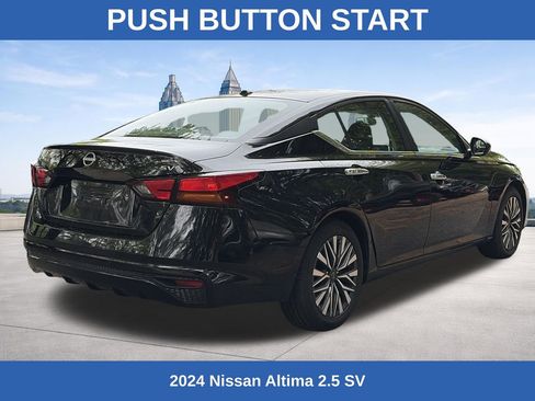 Used 2024 Nissan Altima 2.5 SV image 5