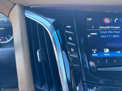 Used 2017 Cadillac Escalade Platinum AWD/4WD image 39