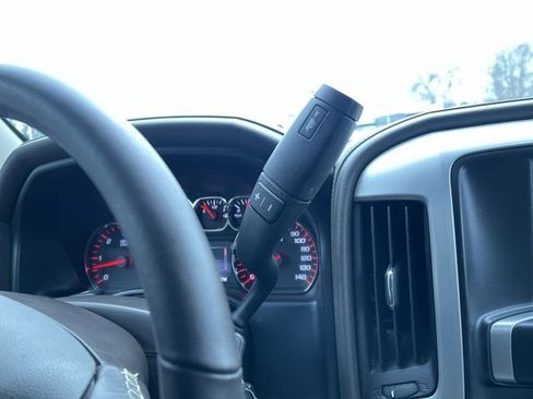 Used 2015 GMC Sierra 1500 SLE w/ SLE Value Package image 16