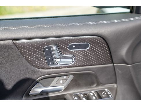 Certified 2026 Mercedes-Benz GLB 250 4MATIC image 20
