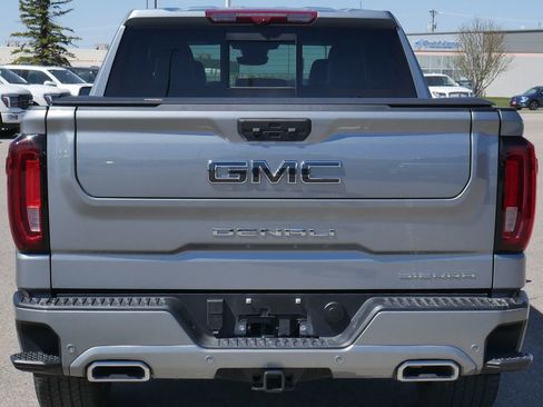Used 2025 GMC Sierra 1500 Denali Ultimate AWD/4WD image 10