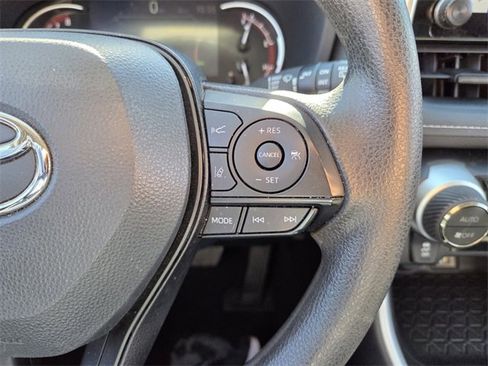 Used 2024 Toyota RAV4 XLE image 30