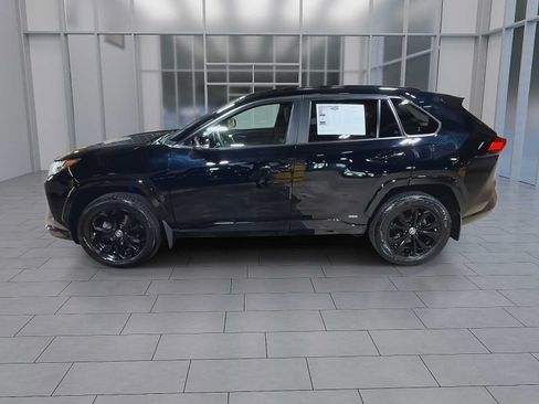Used 2023 Toyota RAV4 SE w/ Convenience Package AWD/4WD image 5