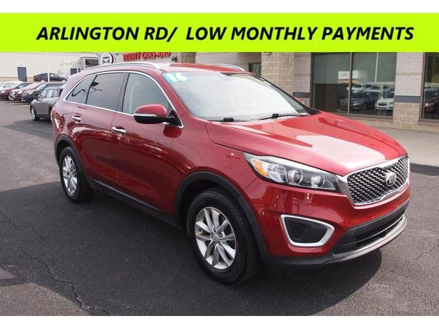 Used 2016 Kia Sorento FWD image 1