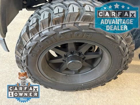 Used 2024 RAM 2500 Tradesman w/ Chrome Appearance Group AWD/4WD image 10