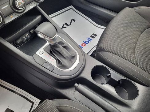 Used 2021 Kia Forte LXS image 17