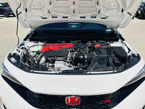 Used 2025 Honda Civic Type R image 40