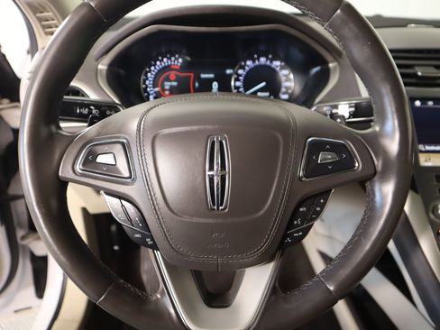 Used 2019 Lincoln MKZ Reserve w/ Reserve Plus Package image 3
