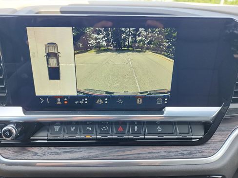 New 2025 GMC Sierra 2500 SLT w/ SLT Premium Package image 18