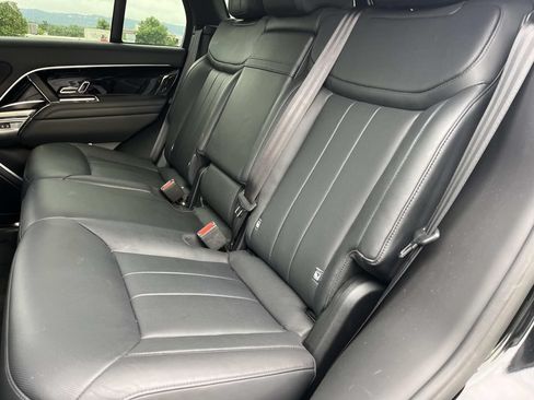 Certified 2023 Land Rover Range Rover SE AWD/4WD image 9