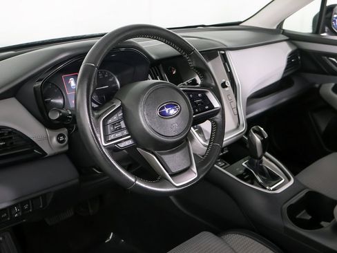 Used 2023 Subaru Outback Premium AWD/4WD image 27