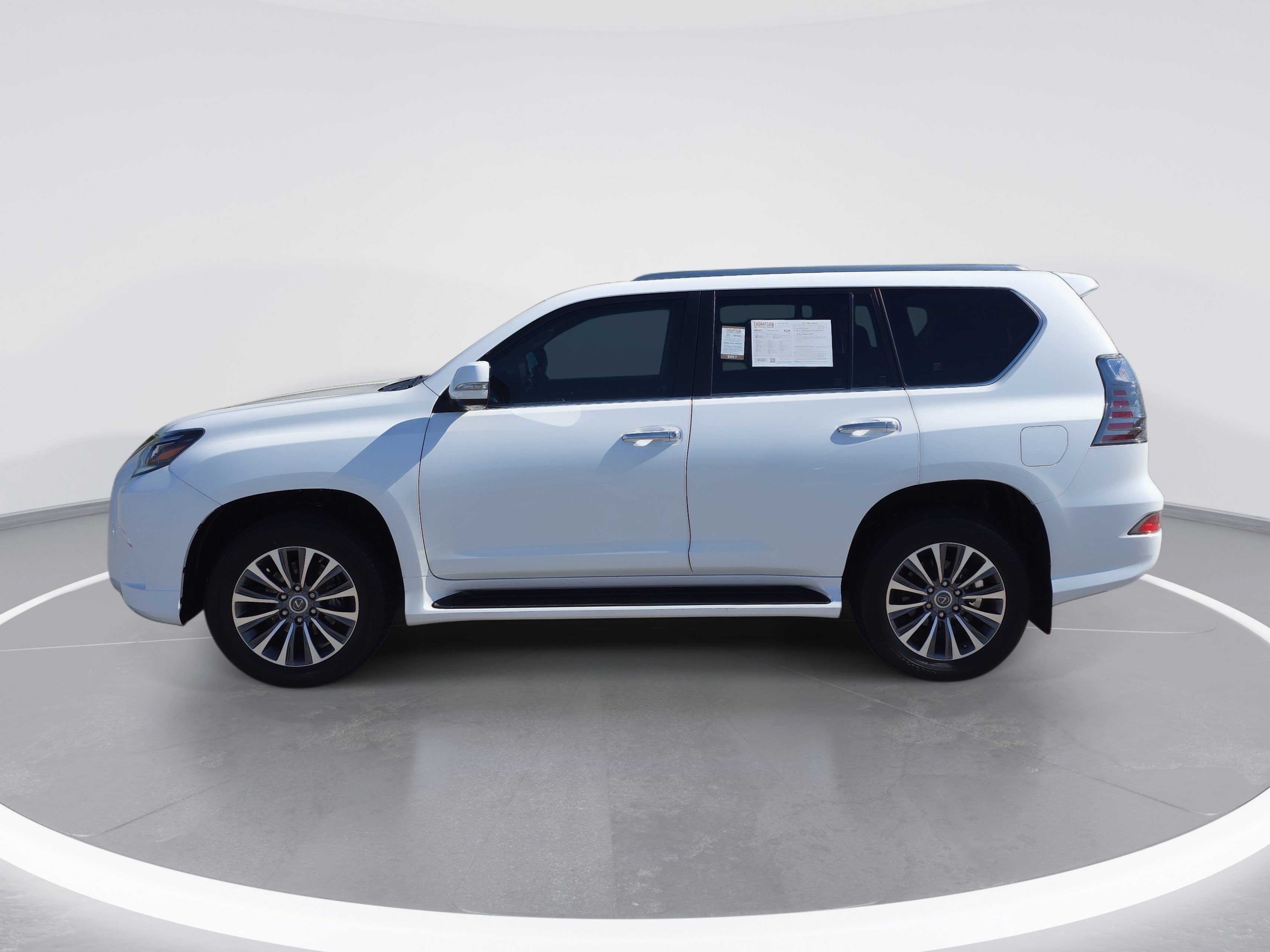 Used 2022 Lexus GX 460 Luxury w/ Off Road Package AWD/4WD image 6