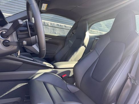 Certified 2025 Porsche 911 Targa 4 GTS image 17