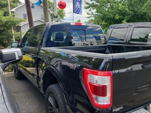 Used 2021 Ford F150 Lariat w/ Equipment Group 502A High AWD/4WD image 2