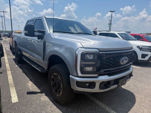 Used 2024 Ford F350 Lariat w/ Lariat Ultimate Package AWD/4WD image 1