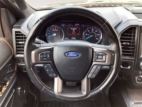 Used 2021 Ford Expedition Limited image 12