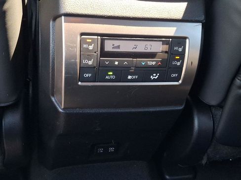 Used 2023 Lexus GX 460 Premium w/ Premium Plus Package AWD/4WD image 12