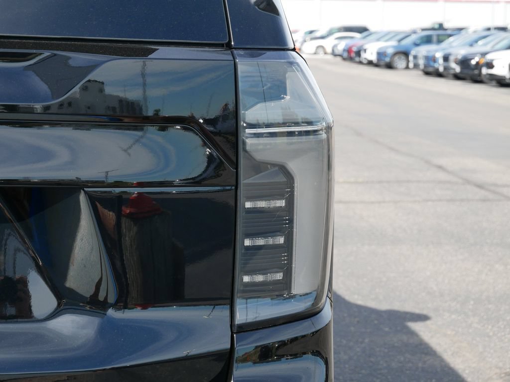 New 2026 Chevrolet Tahoe High Country AWD/4WD image 6