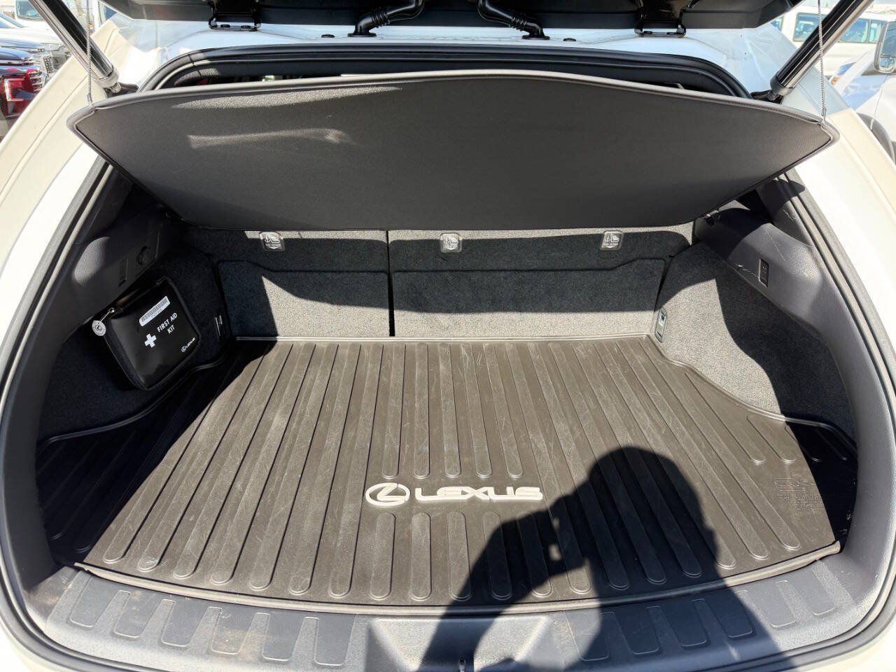 Used 2021 Lexus UX 250h w/ Premium Package AWD/4WD image 34