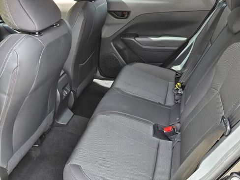 Used 2024 Subaru Crosstrek 2.0i Premium AWD/4WD image 11