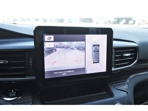 Used 2020 Ford Explorer Limited image 21