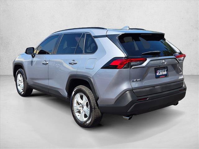 Used 2021 Toyota RAV4 XLE w/ Convenience Package FWD image 8
