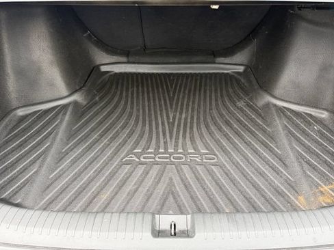 Used 2023 Honda Accord Touring image 16