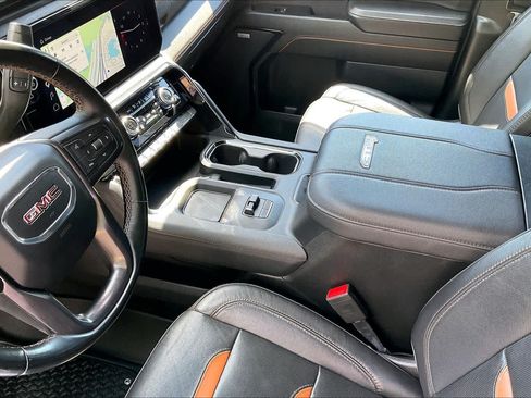 Used 2024 GMC Sierra 2500 AT4 w/ AT4 Premium Plus Package AWD/4WD image 33