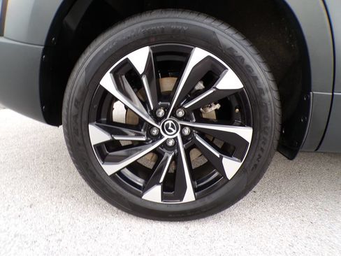 Used 2025 MAZDA CX-50 2.5 Hybrid w/ Premium Plus Pkg AWD/4WD image 22