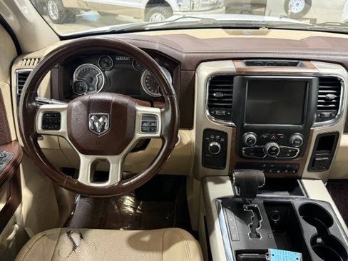 Used 2013 RAM 1500 Laramie w/ Convenience Group AWD/4WD image 14