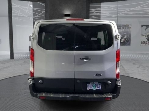 Used 2018 Ford Transit 350 XLT RWD image 3