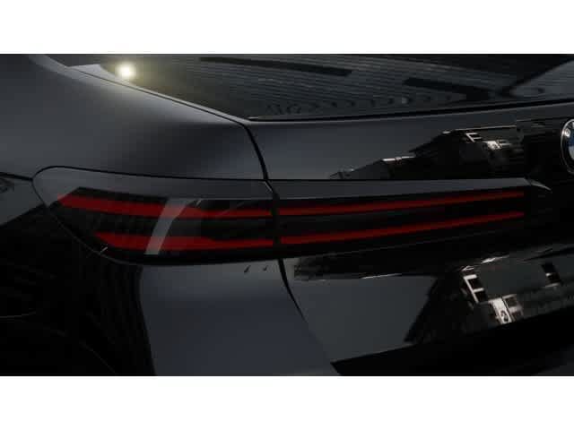 New 2027 BMW 740i w/ Executive Package RWD image 8