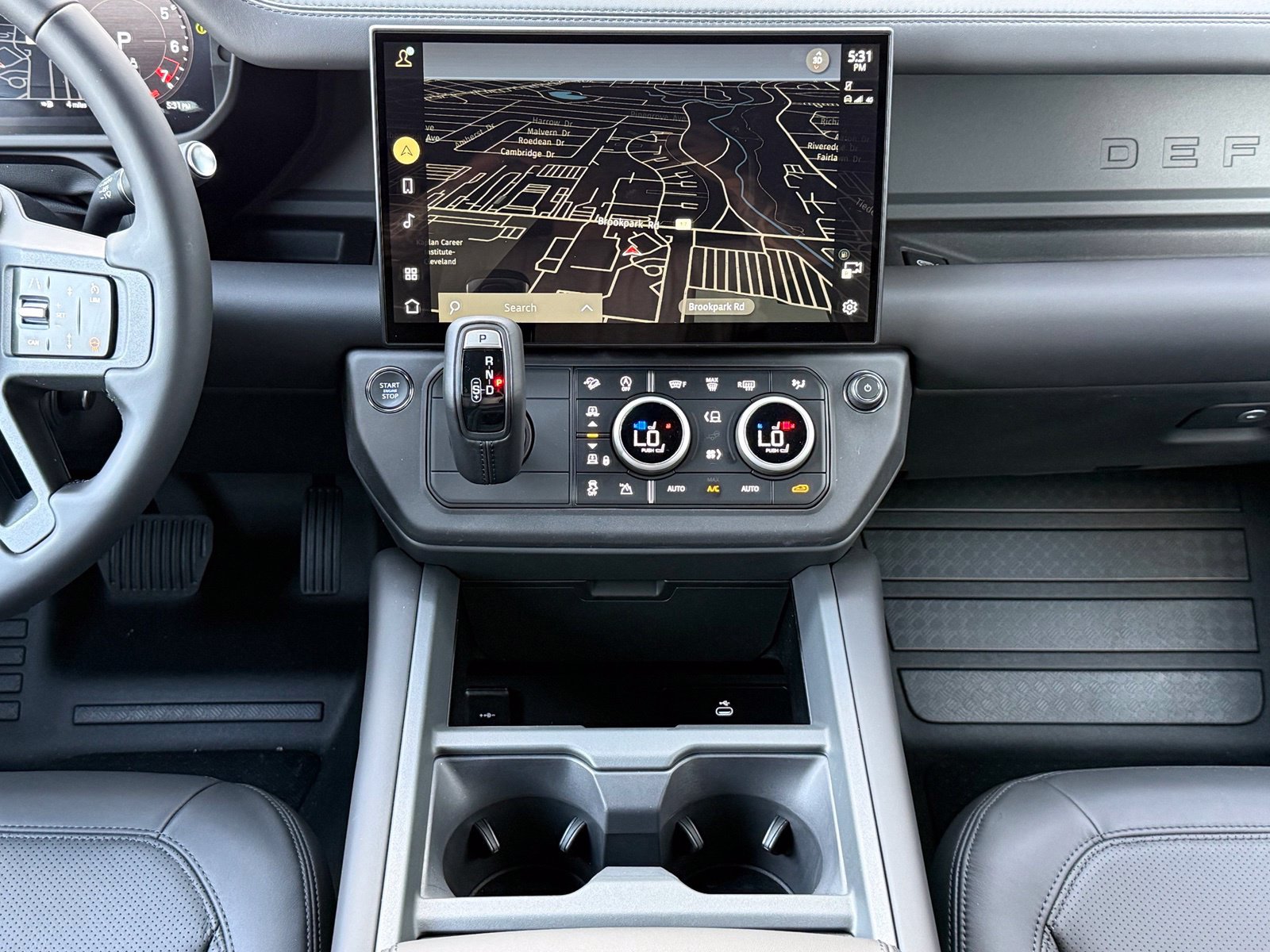 New 2026 Land Rover Defender 110 X-Dynamic SE AWD/4WD image 21