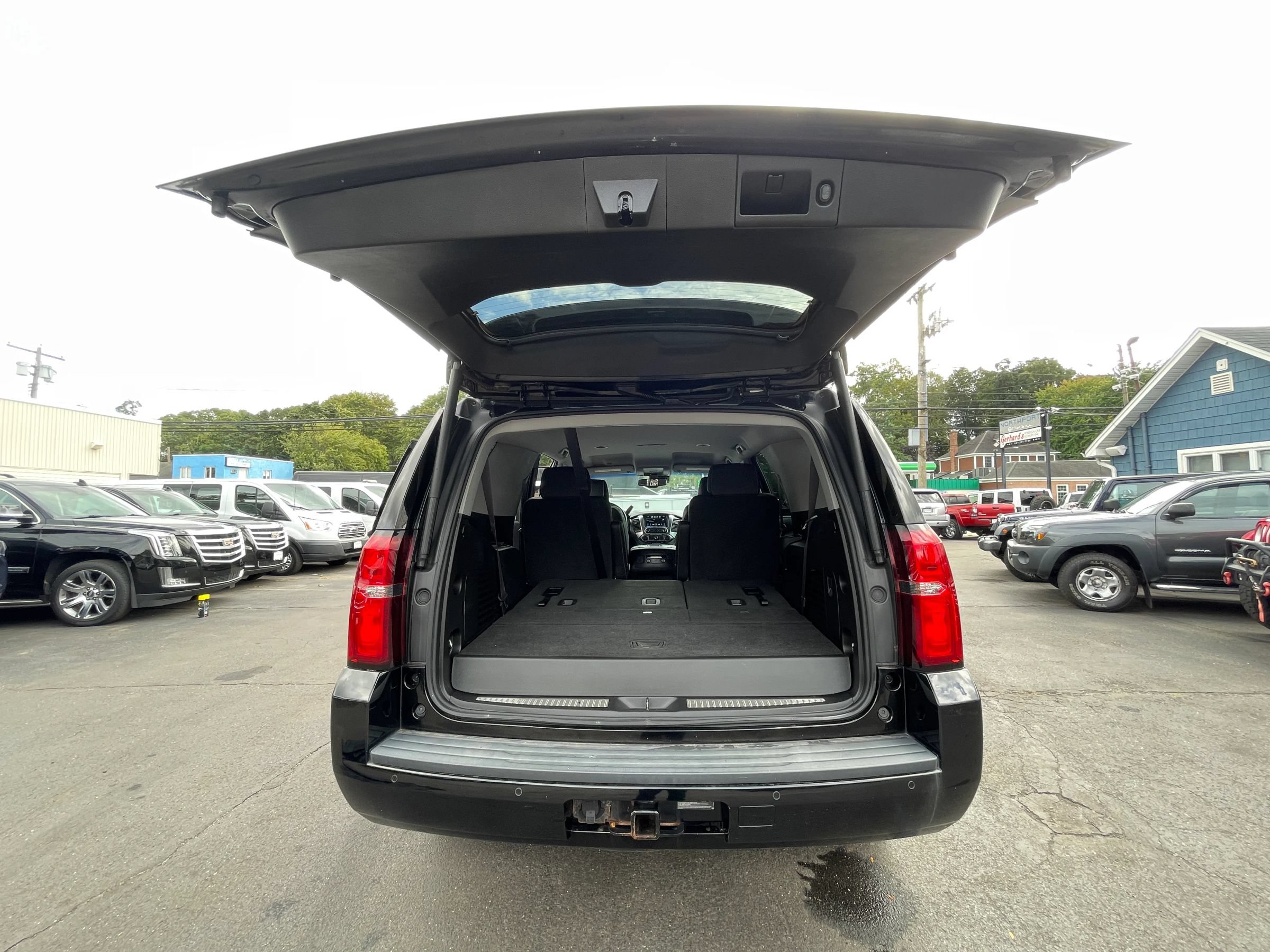 Used 2017 Chevrolet Tahoe LT AWD/4WD image 26