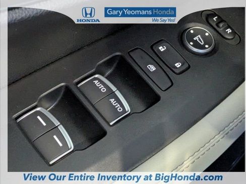 Certified 2026 Honda HR-V EX-L image 26