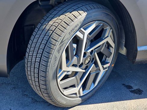 New 2026 Hyundai Kona SEL Premium FWD image 32