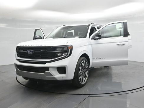 New 2025 Ford Expedition Platinum w/ Platinum Ultimate Package AWD/4WD image 31