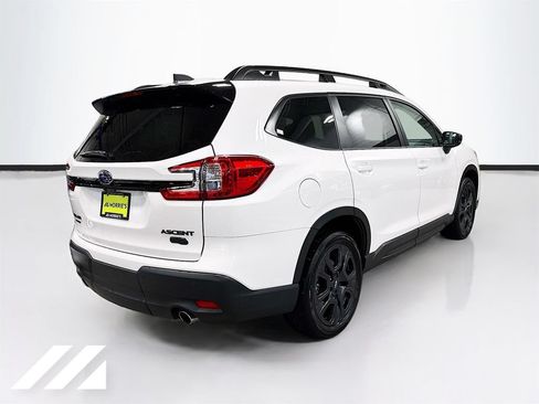 Used 2024 Subaru Ascent Onyx Edition AWD/4WD image 5