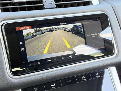 Used 2020 Land Rover Range Rover Sport HSE image 15