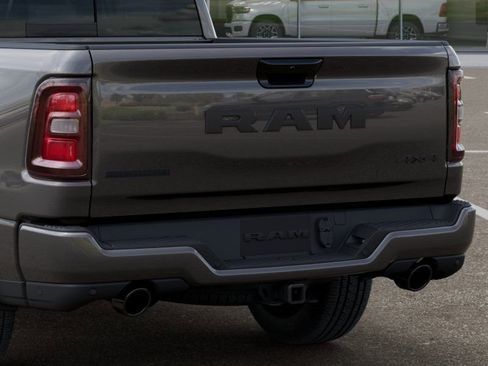 New 2026 RAM 1500 4x4 Crew Cab image 13