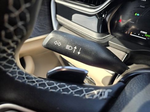 Used 2023 Jeep Grand Cherokee 4xe w/ Luxury Tech Group II image 24