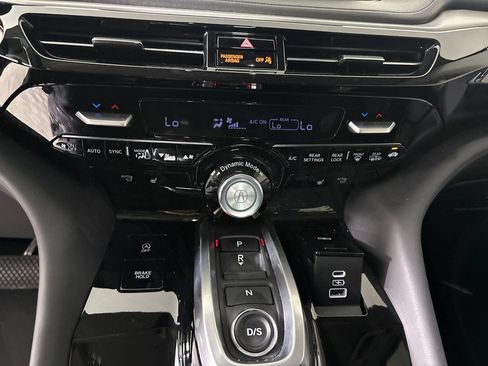 Used 2023 Acura MDX w/ Technology Package AWD/4WD image 17